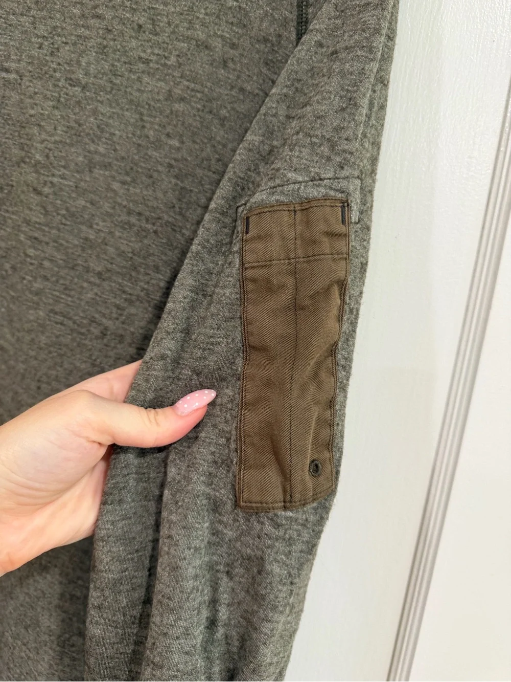 Burberry Olive Gray Crewneck Sweater